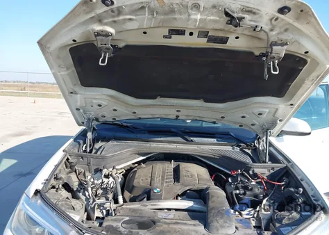 2015 BMW X5 xDrive35I из США, поврежденный, VIN 5UXKR0C55F0P18544